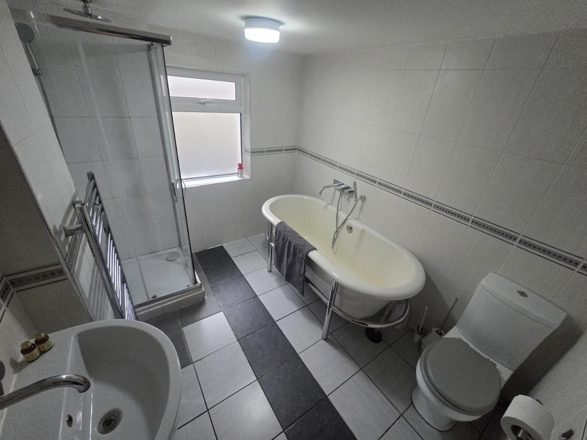 Brixton 5 Bedroom Wonder Londra