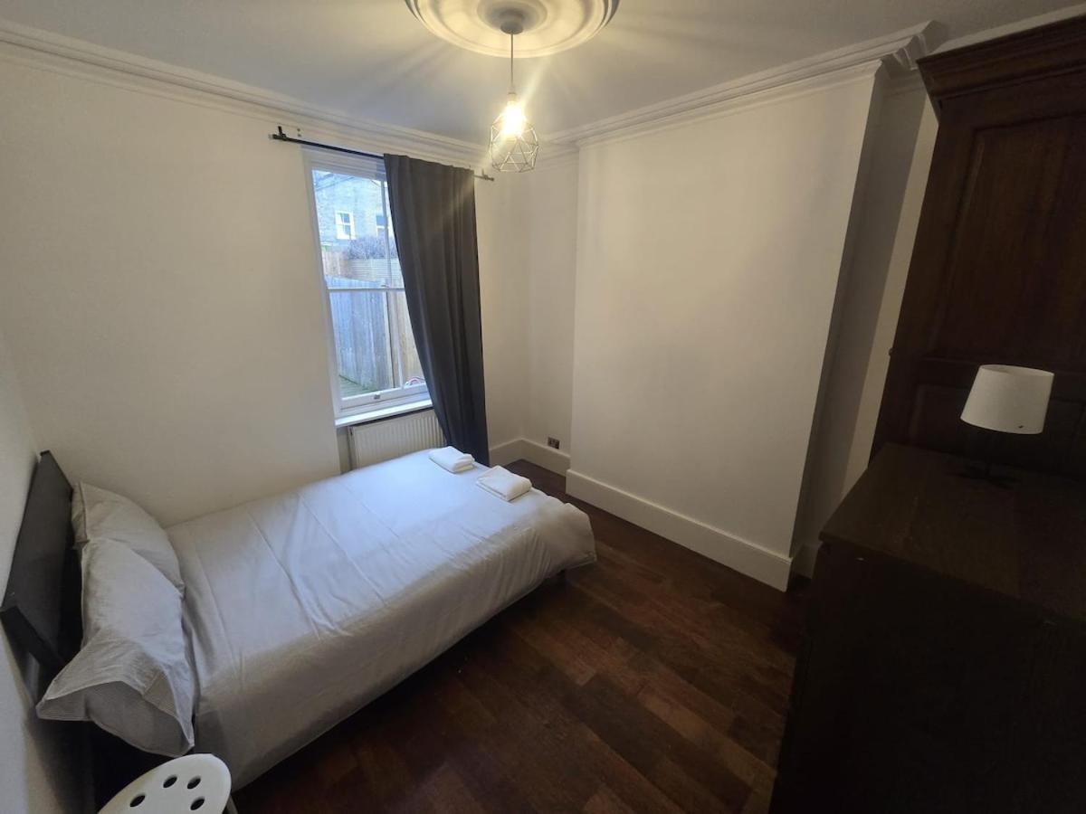 Brixton 5 Bedroom Wonder Londra